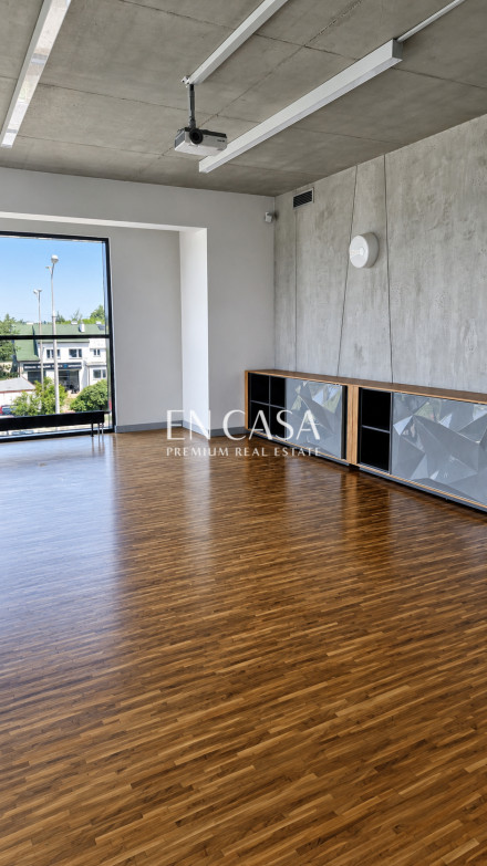 Commercial space Rent Łomianki Kolejowa 4